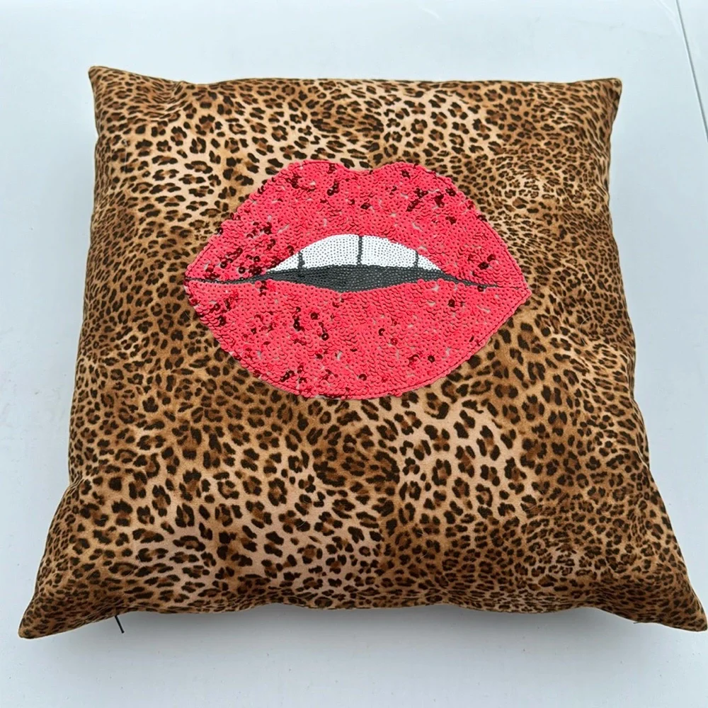 Cushion - Picture 1 of 3